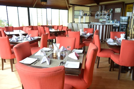 Breakfast, lunch and dinner served. Cranes Suites Hotel
