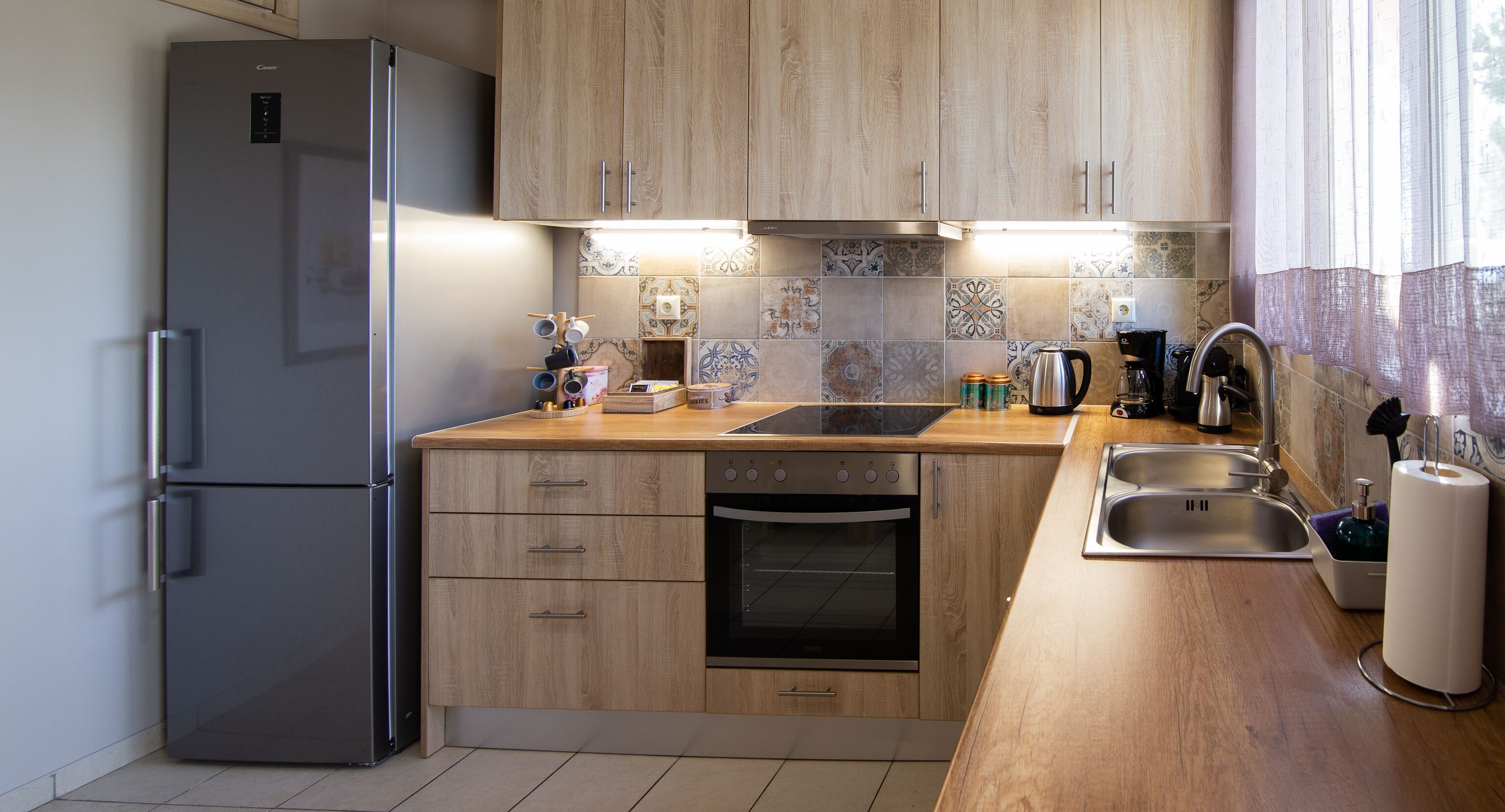 family apartment | private kitchen | full-sized fridge, oven, stovetop, espresso maker