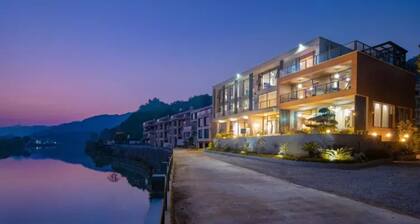 Huisen Huishe Guesthouse