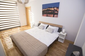 Leilighet – deluxe | Wi-fi (inkludert) og sengetøy