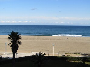 On the beach - Rental apartment F2 calm facing the sea direct beach access Canet-en-Roussillon (Canet-en-Roussillon)