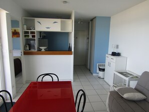 Interior - Rental apartment F2 calm facing the sea direct beach access Canet-en-Roussillon (Canet-en-Roussillon)