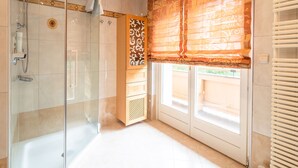 Villa | Bagno | Doccia