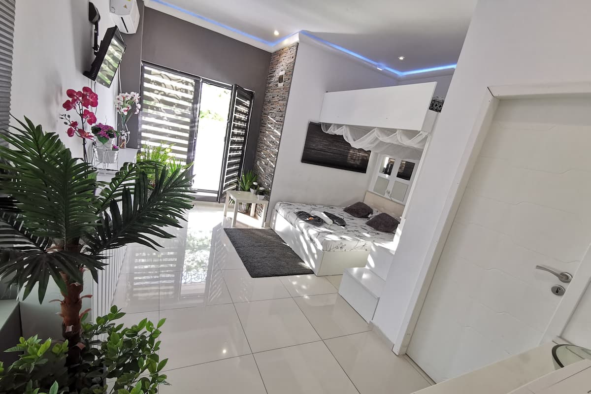 Design studio suite | Woonruimte | Lcd-televisie