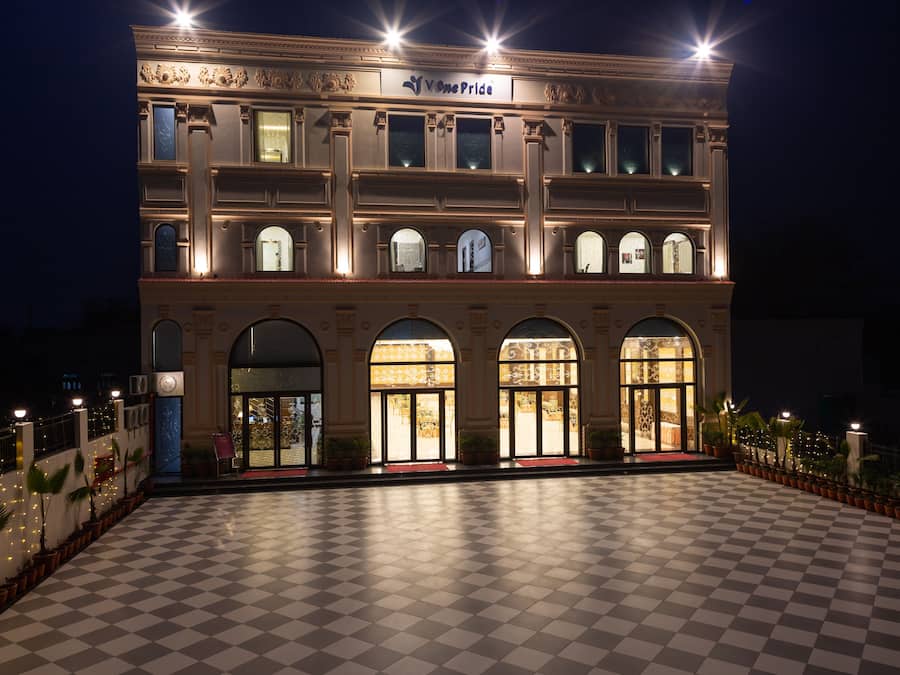 Front of property - evening/night