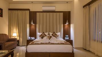Suite | Free WiFi