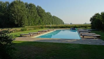 Piscina stagionale all'aperto