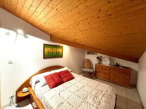 2 室のベッドルーム