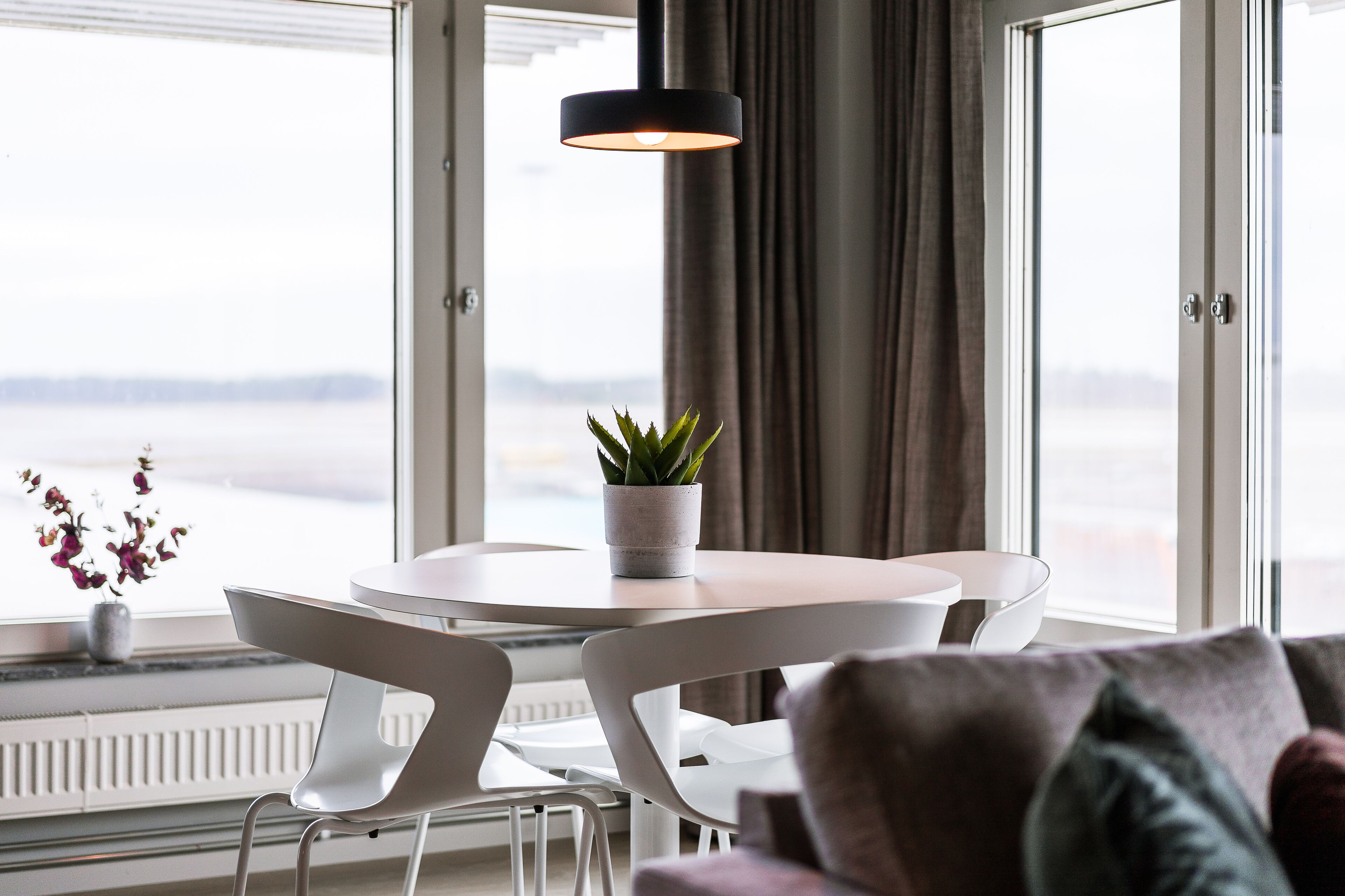 Large Studio | Matservice på rummet