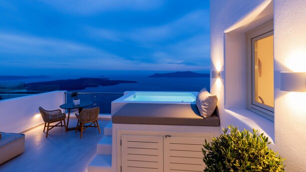 Studio Suite Mewah | Teras/patio