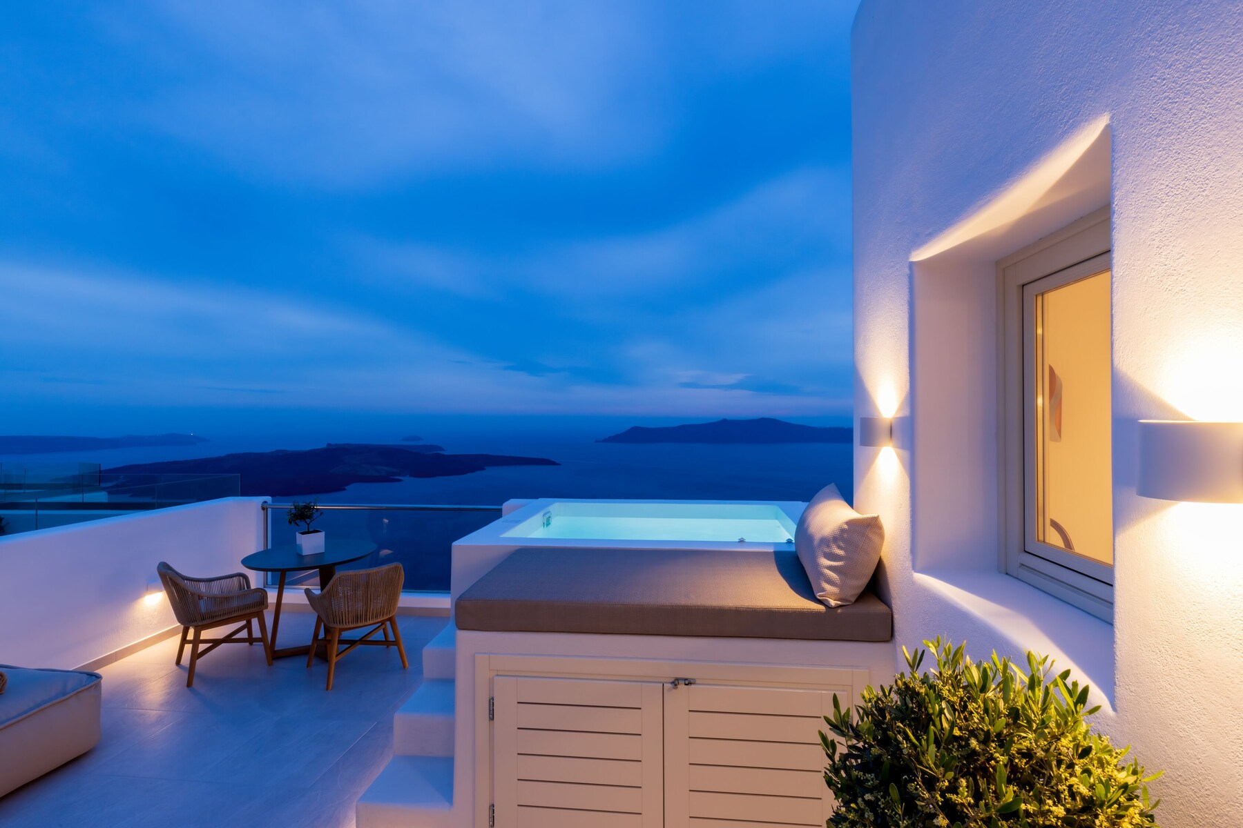 Luxury Studio Suite | Terrace/patio