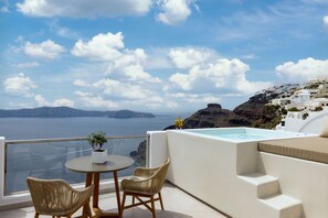 Luxury Studio Suite | Terrace/patio