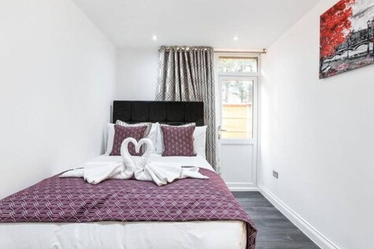 Standard Studio, 1 Twin Bed | WiFi (free), individually furnished, bed sheets
