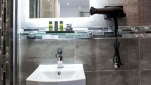 Monolocale Standard, 1 letto singolo | Bagno