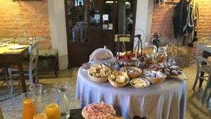 Unclassified image, 3 of 37, button - La Finestra sul Po Agriturismo (Monticelli d'Ongina)