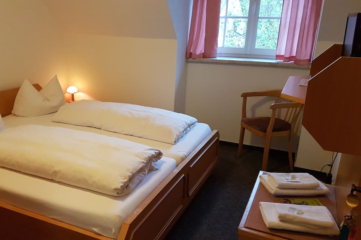 Chambre Double | 2 chambres, lits bébé (en supplément), Wi-Fi gratuit