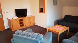 Suite | Living area