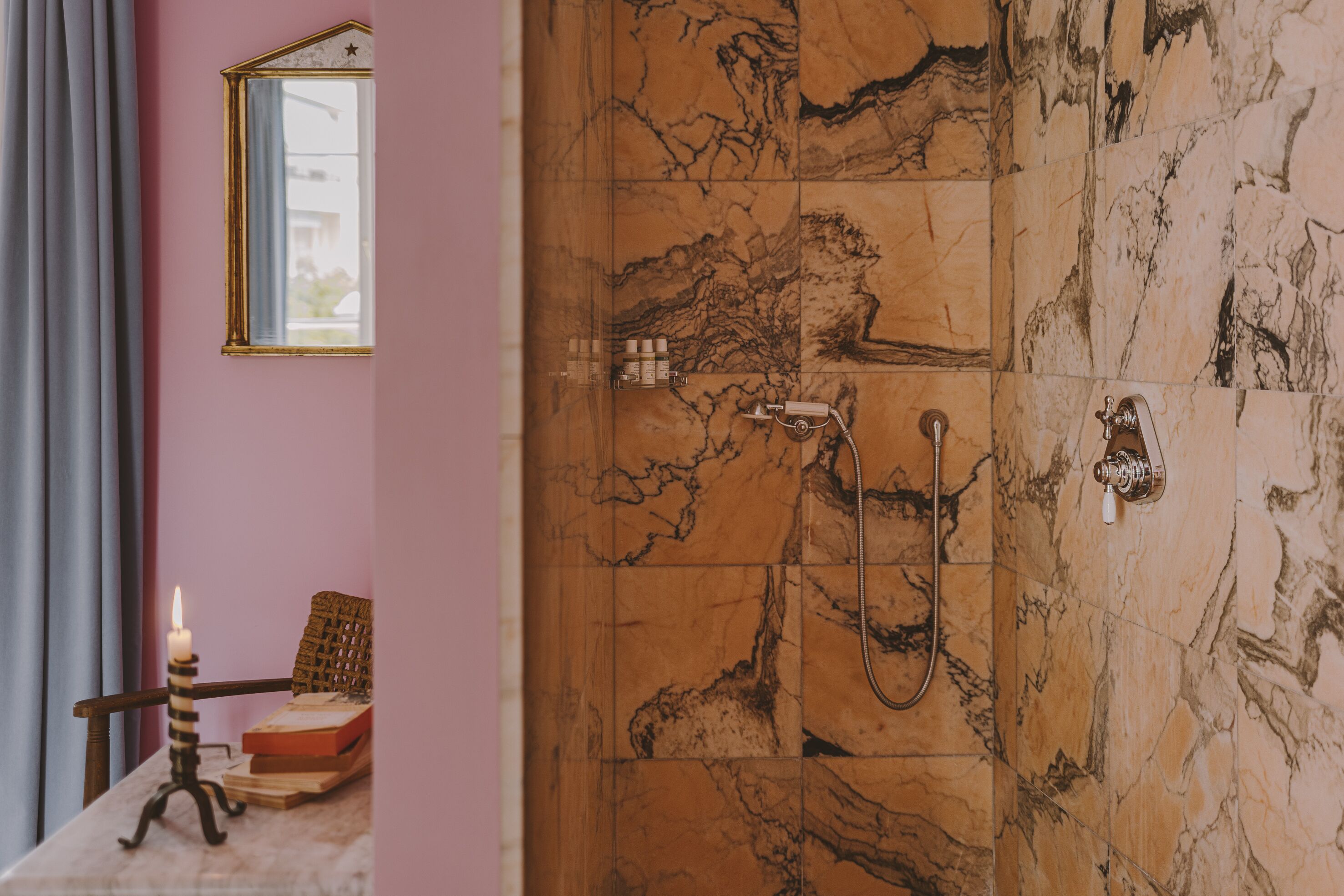 chambre grande | bathroom shower