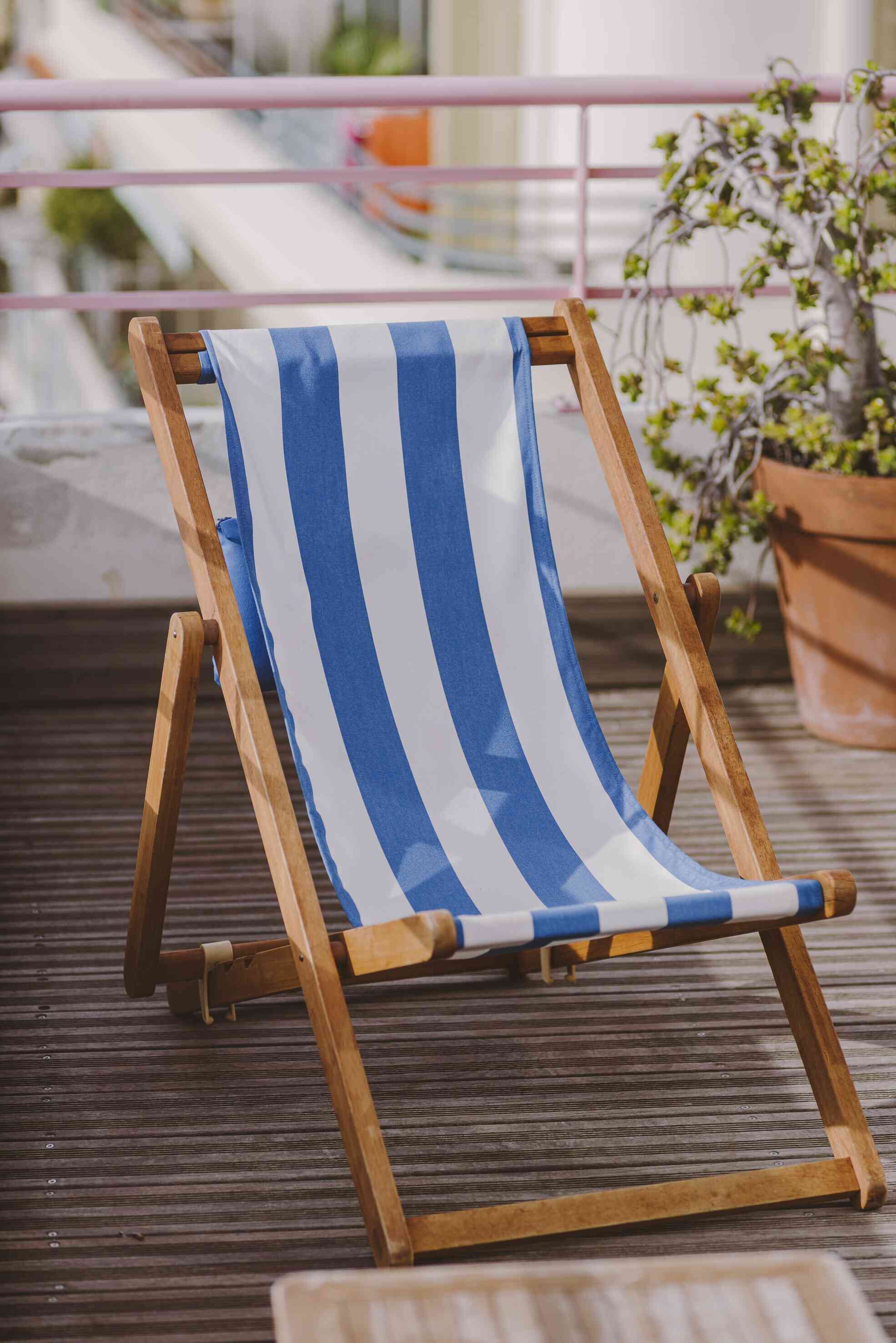 studio | terrace/patio