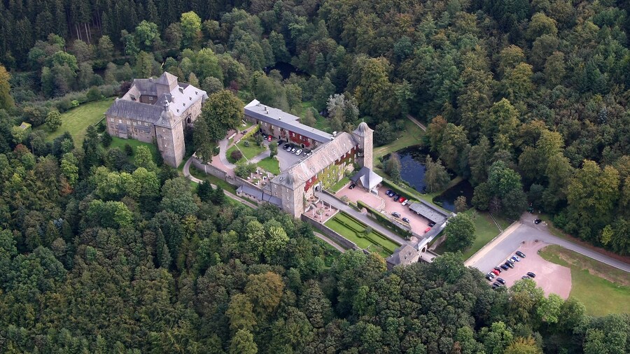 Burghotel Schnellenberg