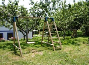子供用の遊び場 - 屋外