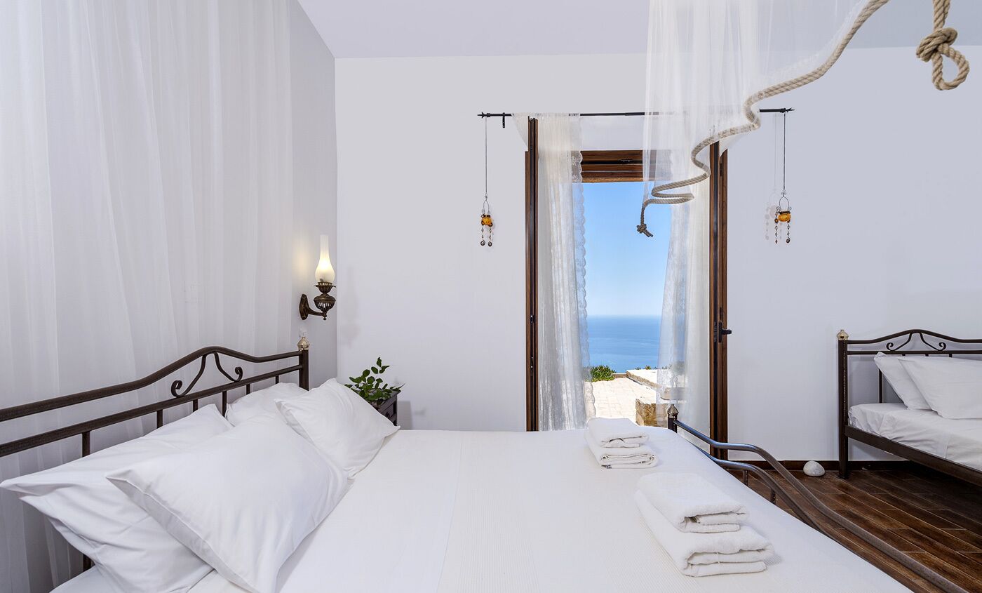 4 Schlafzimmer, Zimmersafe, Bügeleisen/Bügelbrett, WLAN