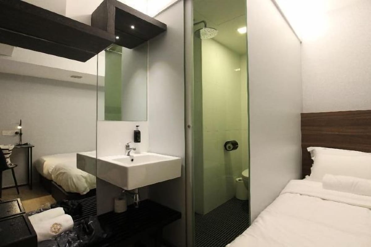 In-room safe, desk, laptop workspace, soundproofing