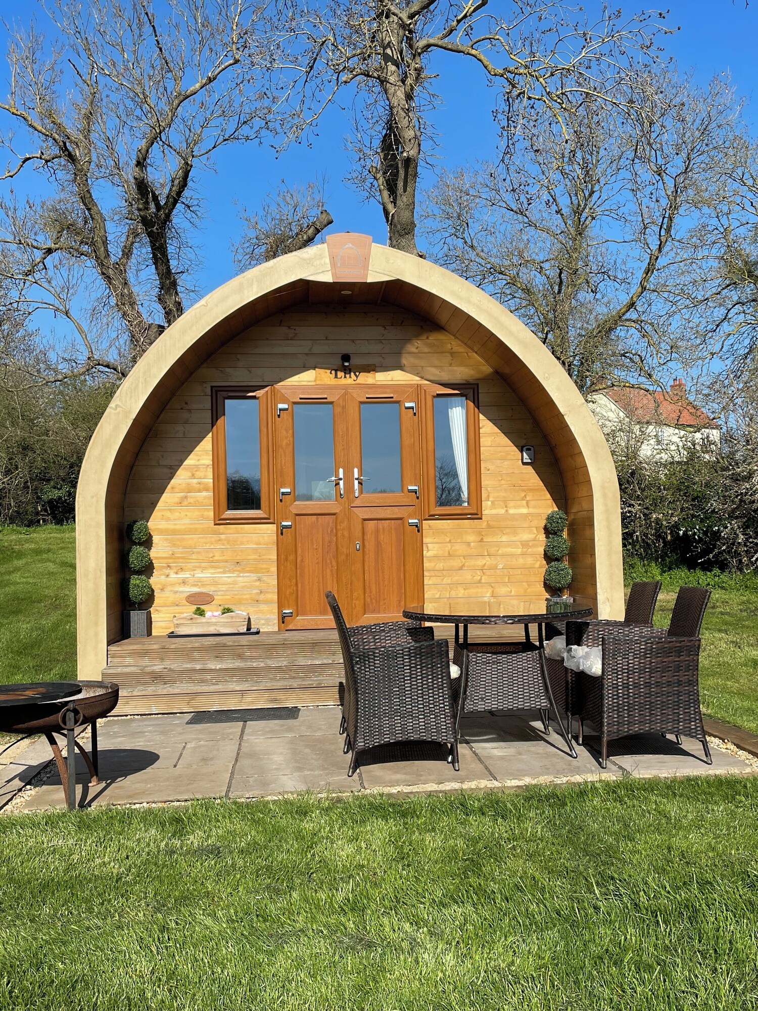 Deluxe double room with sofa bed | Front of property