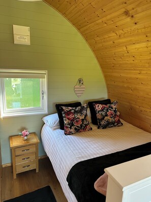 Deluxe Double room with sofa bed