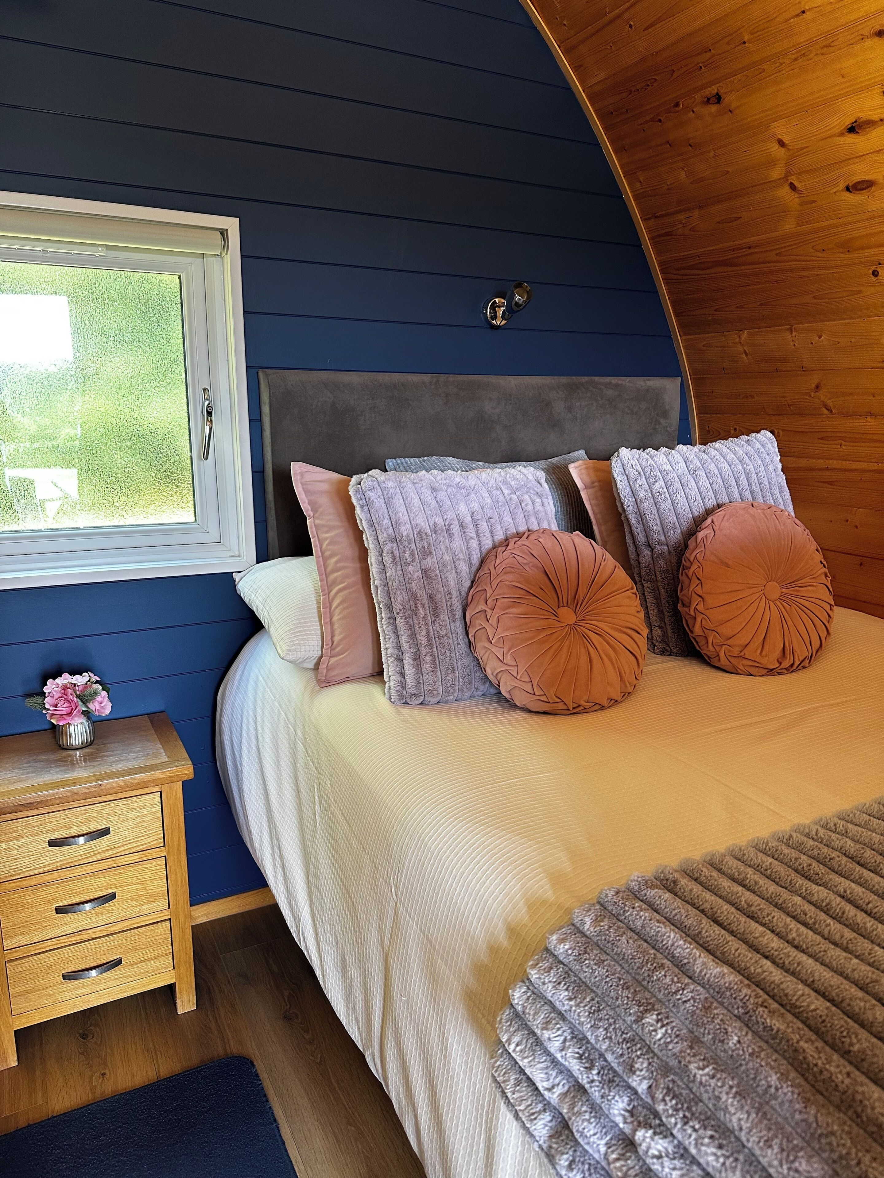Luxury Double room with hot tub