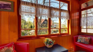 Rom | Oppholdsområde