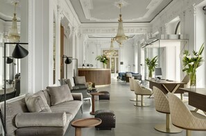 Lobby - Grand Hotel Victoria Concept & Spa, by R Collection Hotels (Menaggio)