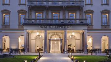 Front of property – evening/night