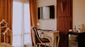 Luxury Double or Twin Room | Room amenity
