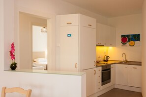 Private kitchen - Nakos Homes Luxury Apartment Acropolis Area (Athens)