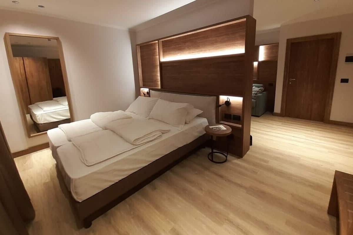 1 slaapkamer, een bureau