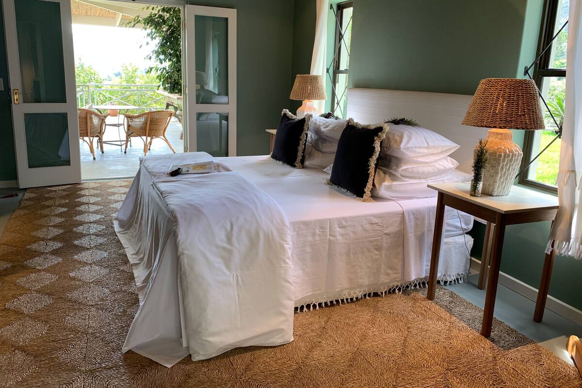Habitación doble superior | Sábanas de algodón egipcio y ropa de cama de alta calidad