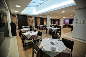 Restaurant - Hotel Recinto (Ourem)