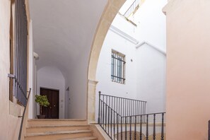 Interior entrance - Palazzo Marini B&B di Charme (Lecce)