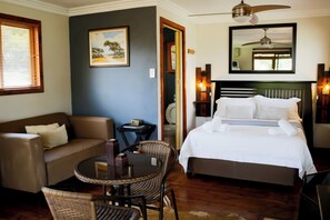 Dragonfly Cabin (5) | Decoración personalizada y muebles diferentes 