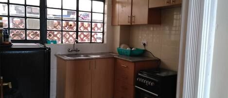 Apartment, 3 Bedrooms | Private kitchen