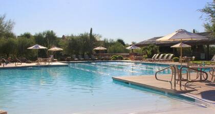 North Scottsdale Asuminen näköalalla ...