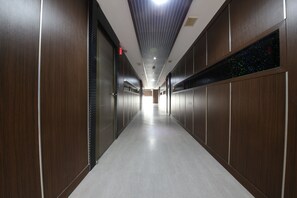 Reception - XO Hotel (Jeonju)