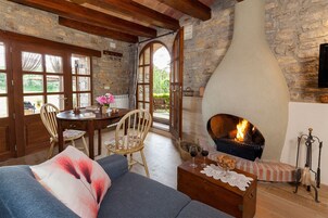 Studio, Terrace (El Forn) | Living room | Flat-screen TV, fireplace, table tennis, books