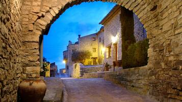 Family House, 3 Bedrooms (La Premsa) | Terrace/patio