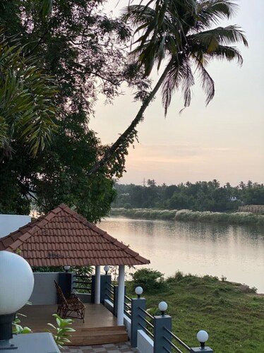 aqua water front resort a periyar river view villa