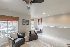 Smart TV, DVD player