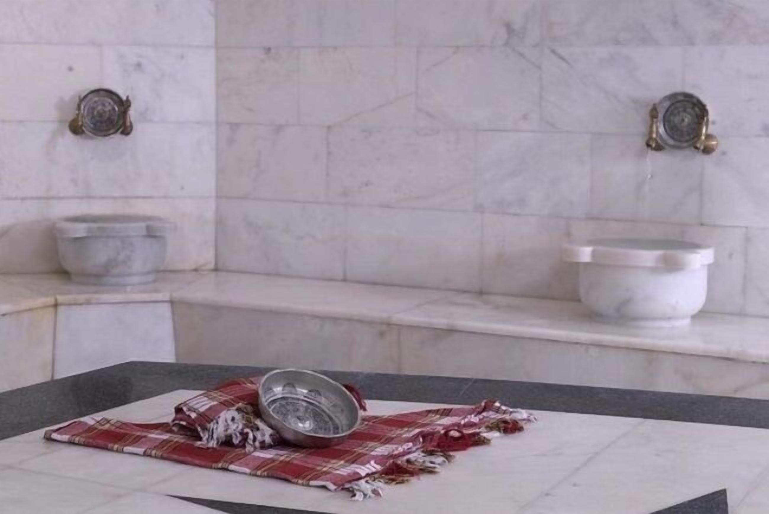 turkish bath/hammam, 2 treatment rooms