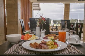 Petit déjeuner continental compris tous les jours