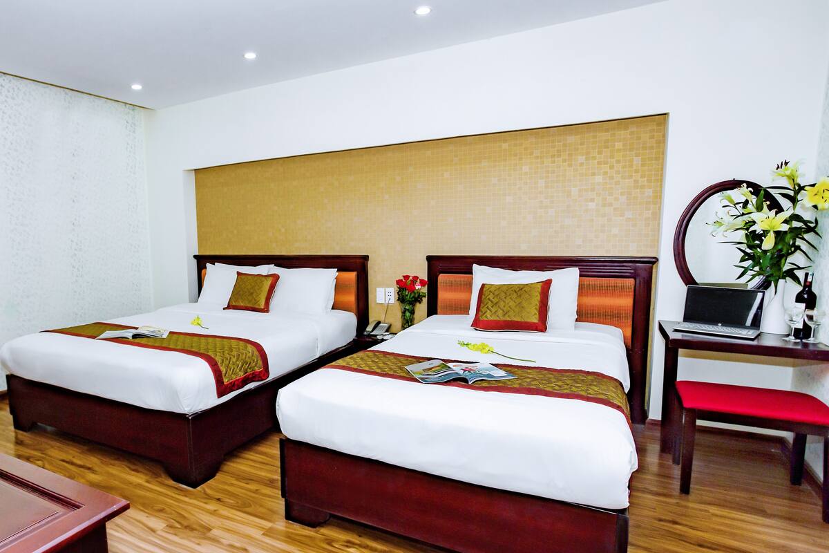 1 bedroom, minibar, desk, blackout curtains